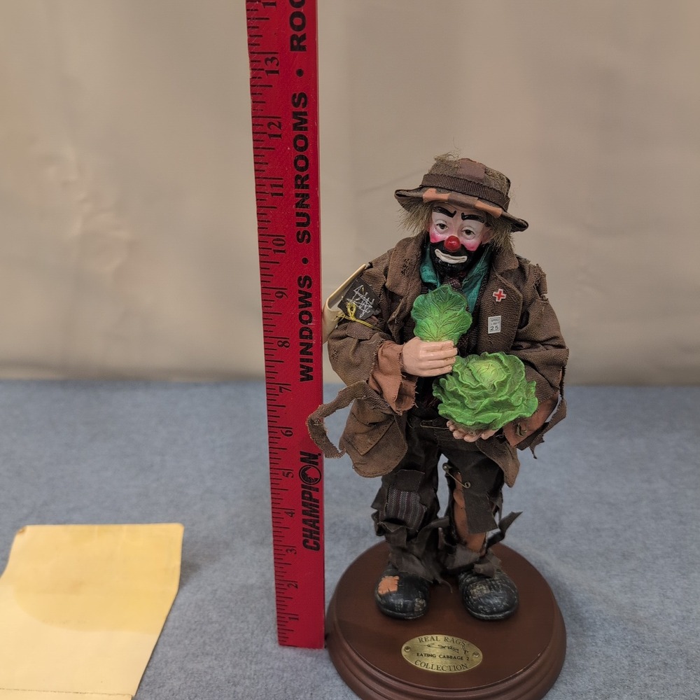 Emmett Kelly Jr. Real Rags Eating Cabbage 2 Clown Collectible Figure Limited Ed‎ - Picture 6 of 11